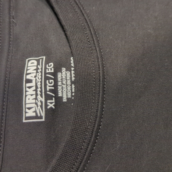 KIRKLAND t-shirt with side vents - Picture 2 of 2